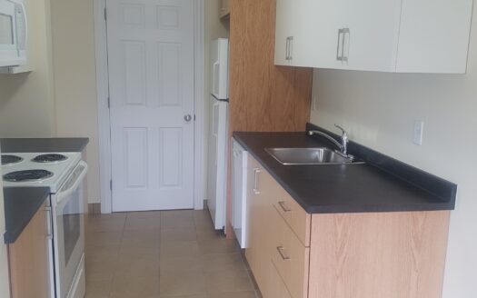 55 Gristmill Court – Unit 210 – 2 Bedroom – $1995 – Available NOW!