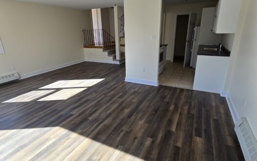 23 Gristmill Court – Unit 103 – 2 Bedroom Unit – Available NOW – $1995