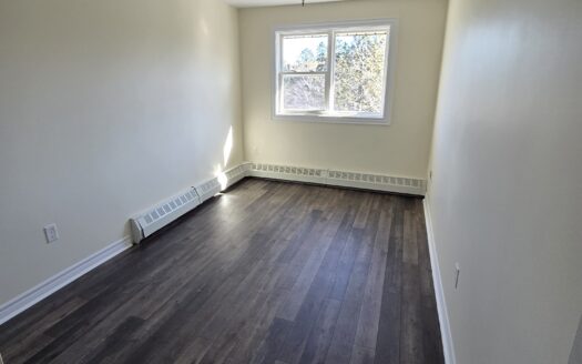 23 Gristmill Court – Unit 103 – 2 Bedroom Unit – Available NOW – $1995