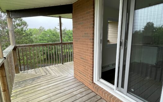 23 Gristmill Court – Unit 204 – 2 Bedroom Unit – Available December 15th – $1995