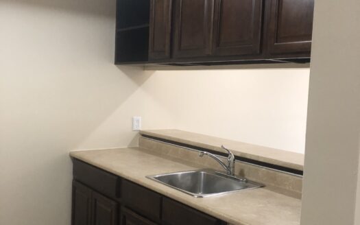 249 Windmill Road Harbourshore – Unit 117 – 2 Bedroom Apartment Available Dec 15th – $1795.00