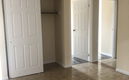 249 Windmill Road Harbourshore – Unit 117 – 2 Bedroom Apartment Available Dec 15th – $1795.00