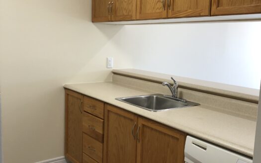 251 Windmill Road – Unit 448 – Renovated 2-Bedroom Apartment – $1795 – Available November 1st