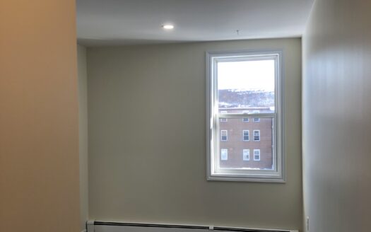 251 Windmill Road – Unit 448 – Renovated 2-Bedroom Apartment – $1795 – Available November 1st
