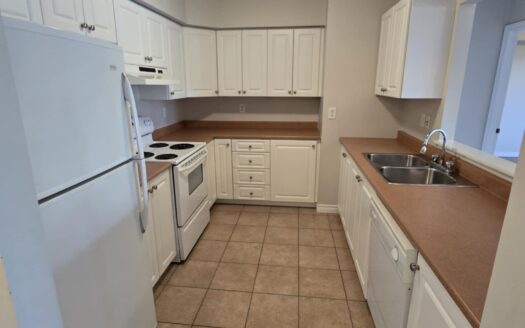 20 Larry Uteck – Carlton Ridge – 1 Bedroom Apartment – Unit 306 – Available Feb 15th – $1995