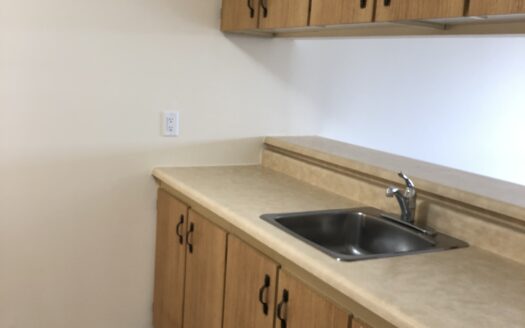 251 Windmill Road – Unit 541 – 1 Bedroom Unit – Available April 1st 2026 – $1595.00