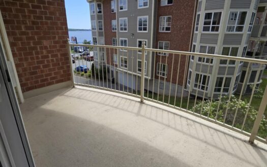 Modern 1-Bedroom at Carlton Ridge | Unit 106 $1,895/Month β Available August 1st, 2026