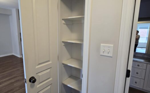 Modern 1-Bedroom at Carlton Ridge | Unit 106 $1,895/Month β Available August 1st, 2026