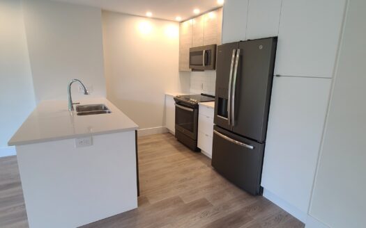 1471 South Park Street | Executive Luxury 2-Bedroom | Unit 601 – Facing the Public Gardens | $2,695/Month – Available June 15th, 2026