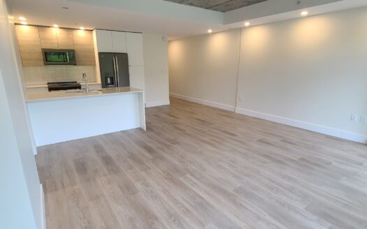 1471 South Park Street | Executive Luxury 2-Bedroom | Unit 601 – Facing the Public Gardens | $2,695/Month – Available June 15th, 2026