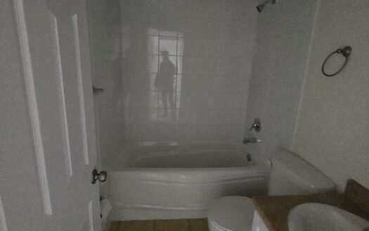 223 Windmill Road | Waterfront 2-Bedroom Apartment | Unit 401 | $1,750/Month – Available May 1st, 2026