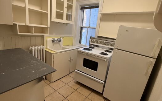 1158 South Park Street | 1-Bedroom in Victorian-Style Property | South End | $1,795/Month – Available August 1st, 2026