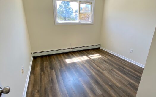 132 Old Sambro Road – Renovated & Spacious 2-Bedrooms | MacIntosh Pointe | Available August 1st, 2026 $1695 – Available NOW!