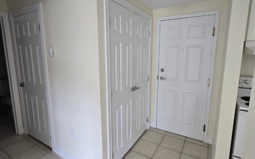 4 Mandaville Court | Sun-Filled 1-Bedroom at Mt. Royale | Unit 303 | $1,595/Month – Available July 1st, 2026