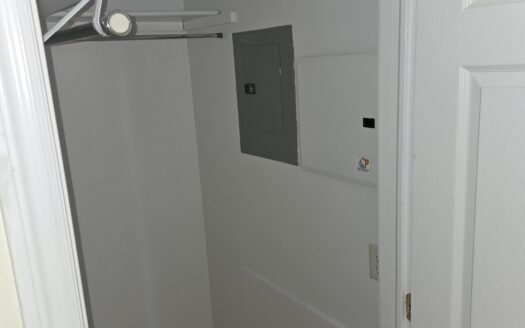 4 Mandaville Court | Sun-Filled 1-Bedroom at Mt. Royale | Unit 303 | $1,595/Month – Available July 1st, 2026
