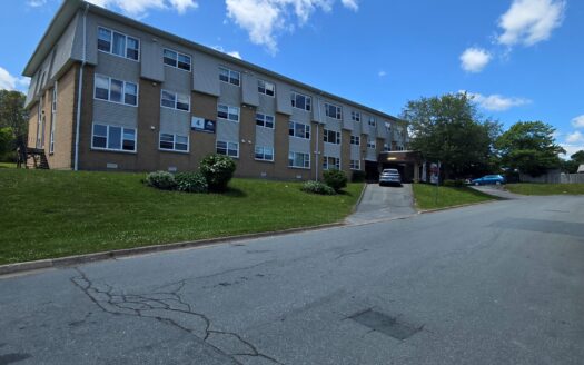 4 Mandaville Court | Sun-Filled 1-Bedroom at Mt. Royale | Unit 303 | $1,595/Month – Available July 1st, 2026