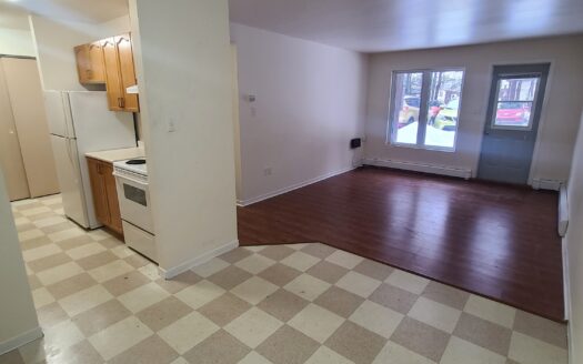 96 North Street, Bridgewater | Spacious 1-Bedroom Apartment | Unit 402 | $1,395/Month – Available June 1st, 2026
