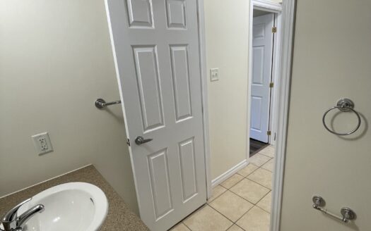 4 Mandaville Court | Sun-Filled 1-Bedroom at Mt. Royale | Unit 306 | $1,595/Month – Available August 1st, 2026