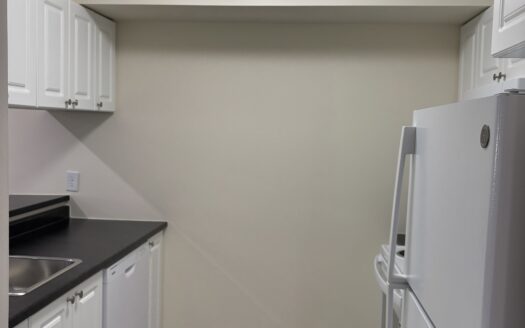 249 Windmill Road | Renovated Waterfront 1-Bedroom | Unit 520 | $1,595/Month – Available July 1st, 2026