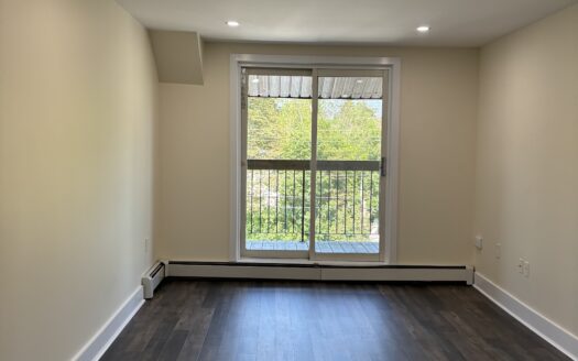 249 Windmill Road | Fully Renovated Waterfront 1-Bedrooms | September Move-In | $1,595/Month β Available September 1st, 2026