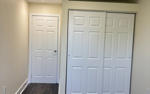 249 Windmill Road | Fully Renovated Waterfront 1-Bedrooms | September Move-In | $1,595/Month β Available September 1st, 2026