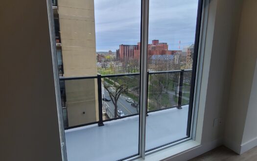 1471 South Park Street | Executive Luxury 2-Bedroom | Unit 902 β High-Floor City Views | $2,695/Month β Available September 1st, 2026