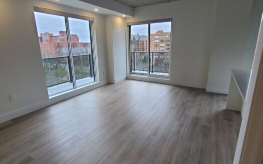 1471 South Park Street | Executive Luxury 2-Bedroom | Unit 902 β High-Floor City Views | $2,695/Month β Available September 1st, 2026