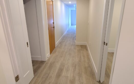 1471 South Park Street | Executive Luxury 2-Bedroom | Unit 302 | $2,695/Month – Available August 1st, 2026