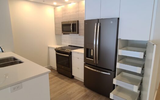 1471 South Park Street | Executive Luxury 2-Bedroom | Unit 302 | $2,695/Month – Available August 1st, 2026