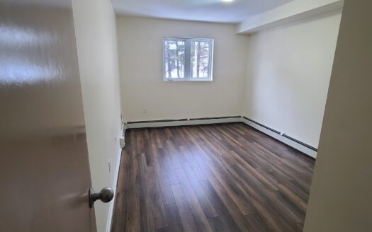 96 North Street, Bridgewater | Spacious 2-Bedroom Apartment | Unit 404 | $1,695/Month – Available July 15th, 2026