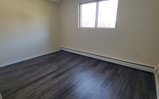 223 Windmill Road Dartmouth | Waterfront 1-Bedrooms | Openings for September 1st $1,550/Month – Premium Scenic Living