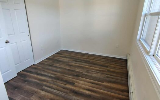 7 Mandaville Court | Beautiful & Spacious 2-Bedroom Apartment | Unit 8 $1,812.95/Month β Available June 15th or July 1st, 2026