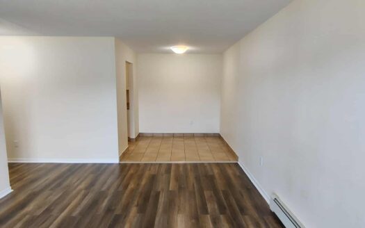 7 Mandaville Court | Beautiful & Spacious 2-Bedroom Apartment | Unit 8 $1,812.95/Month β Available June 15th or July 1st, 2026