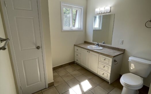 Huge 3-Level Townhouse with Private Yard | 36 Lyons Ave | $2,395/Month – Available September 15th, 2026