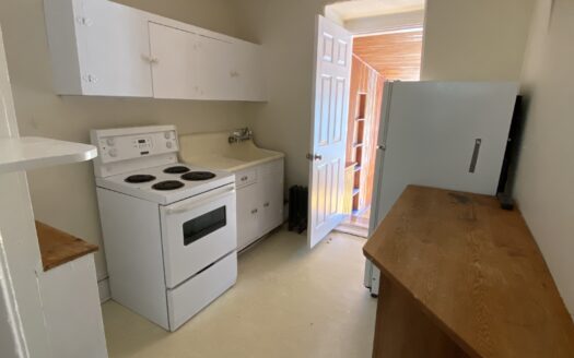 1152 South Park Street near Dalhousie and Saint Mary’s University (SMU) | Classic Victorian-Style 2-Bedroom | South End Halifax $1,995/Month – Available September 7th, 2026
