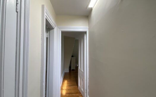 1152 South Park Street near Dalhousie and Saint Mary’s University (SMU) | Classic Victorian-Style 2-Bedroom | South End Halifax $1,995/Month – Available September 7th, 2026