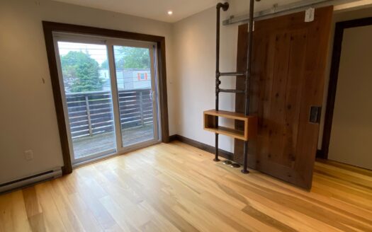 Modern 1-Bedroom Flat in the Historic North End | $2,095/Month – Available August 7th, 2026