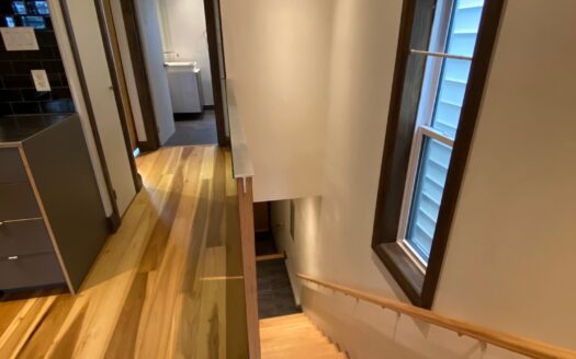 Modern 1-Bedroom Flat in the Historic North End | $2,095/Month – Available August 7th, 2026