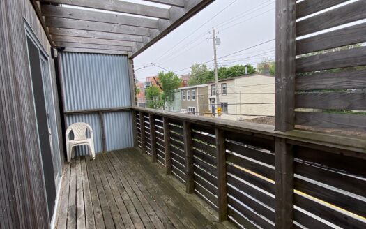 Modern 1-Bedroom Flat in the Historic North End | $2,095/Month – Available August 7th, 2026