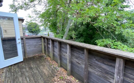 Modern 1-Bedroom Flat in the Historic North End | $2,095/Month – Available August 7th, 2026