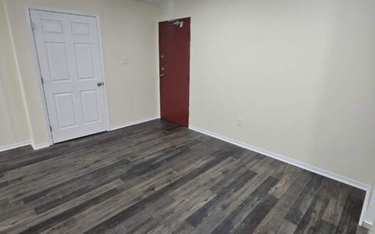 153 North Street | Fully Renovated 2-Bedroom Apartment | Unit 3 $1,695/Month – Available July 1st, 2026