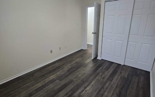 153 North Street | Fully Renovated 2-Bedroom Apartment | Unit 3 $1,695/Month – Available July 1st, 2026