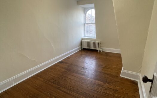 1150 South Park Street near Dalhousie and Saint Mary’s University (SMU) | Classic 2-Bedroom in Victorian-Style Property | Unit 3 $1,995/Month – Available October 1st, 2026