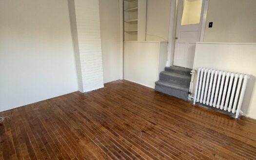 1150 South Park Street near Dalhousie and Saint Mary’s University (SMU) | Classic 2-Bedroom in Victorian-Style Property | Unit 3 $1,995/Month – Available October 1st, 2026