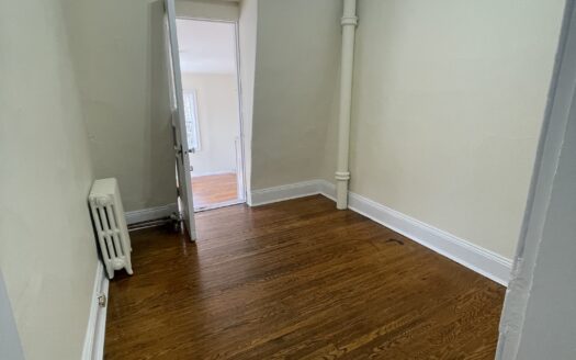 1150 South Park Street near Dalhousie and Saint Mary’s University (SMU) | Classic 2-Bedroom in Victorian-Style Property | Unit 3 $1,995/Month – Available October 1st, 2026