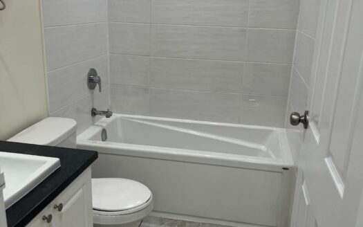 ✨ Fully Renovated Waterfront 1-Bedroom | Unit 212 $1,595/Month – Available September 1st, 2026