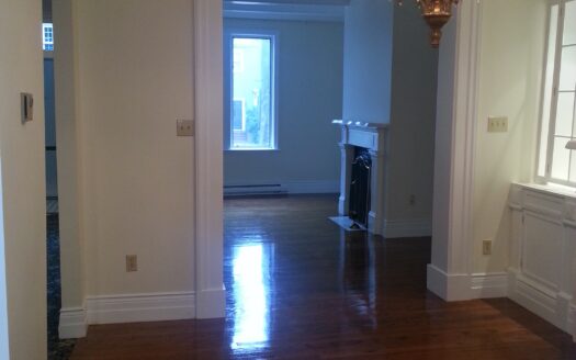 Classic 2-Bedroom Top Floor Flat | Unit 1168 C $2,195/Month – Available September 5th, 2026