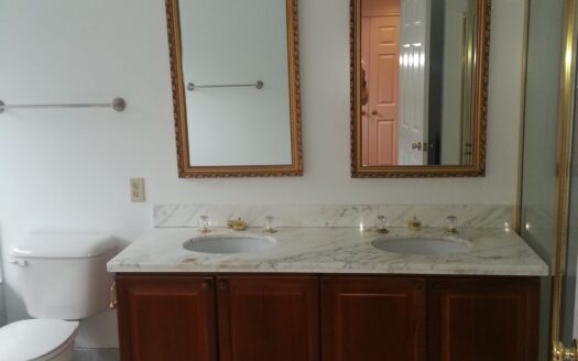 Classic 2-Bedroom Top Floor Flat | Unit 1168 C $2,195/Month – Available September 5th, 2026