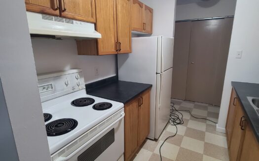 Spacious 2-Bedroom with In-Unit Laundry | Unit 214 $1,695/Month – Available September 1st, 2026