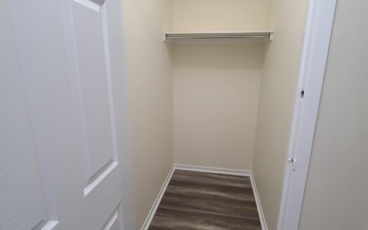 5511 Charles Street | Renovated 1-Bedroom with Balcony | Unit 307 $1,650/Month – Available October 1st, 2026
